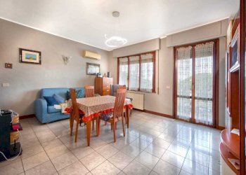 WhatsApp Image 2026-02-21 at 10.22.06 (2).jpeg - Trilocale Via Campi d'Annibale 16, Grottaferrata - foto 10