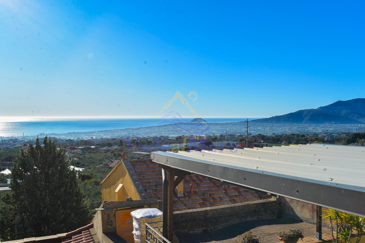 Peagna-08.jpg - Trilocale Piazza San Giovanni Battista 1, Ceriale - foto 3