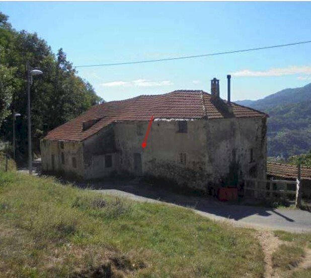 1.jpg - Independent house at auction Via Madonna delle Vigne 24, Genova - photo 1