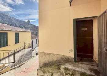 IMG_6066.jpeg - Porzione di casa Via Partigiani, Diano San Pietro - foto 25