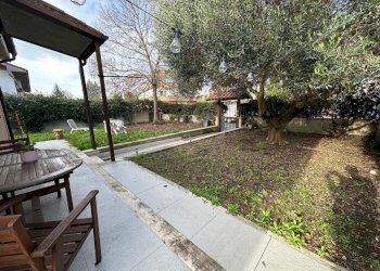 WhatsApp Image 2025-12-29 at 5.20.39 PM (5).jpeg - Villa Via Svetonio 15, Guidonia Montecelio - photo 7