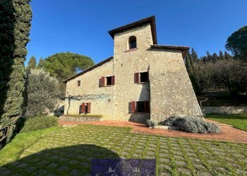 WhatsApp Image 2026-02-20 at 17.56.13 (1).jpeg - Two-room apartment Via dei Prati, Calenzano - photo 1