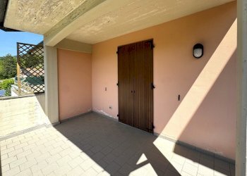 terrazza - Villa Via dell'Appennino, Vernio - foto 7
