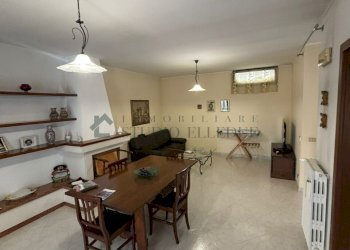 7d9fd67d-569e-4456-bf3e-2cc4ad3bd7ce.jpg - Villa Via Torre 17, Sannicandro di Bari - foto 5