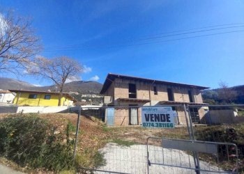 WhatsApp Image 2025-01-24 at 12.56.21 (1).jpeg - Appartamento via dei Martiri, Marcellina - foto 1