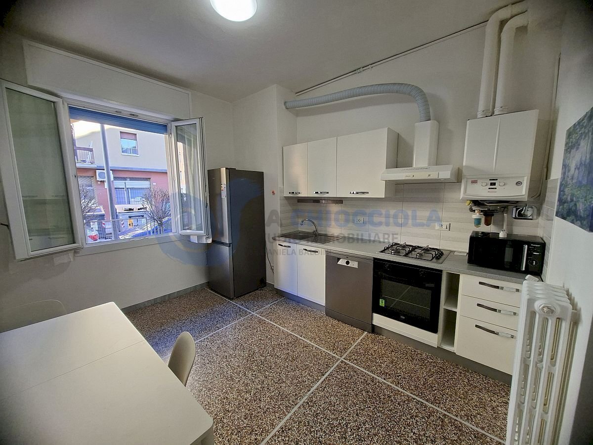 cucina - Trilocale VIA A. GIOVANNINI, Bologna (zona Bolognina) - foto 1