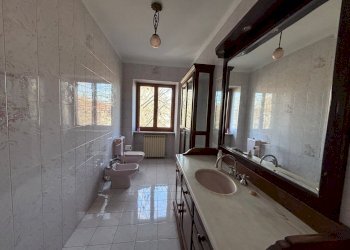 IMG_9253.JPG - Quadrilocale Via Carlo Alberto 27, Torino (zona Centro) - foto 15