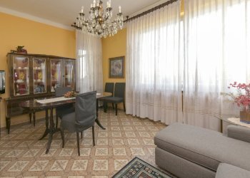 Roveda 2.JPG - Four-room apartment Via Giovanni Roveda 25, Torino (neighborhood Mirafiori Sud) - photo 15