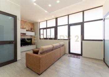 Via Oberdan 13 Motta (26).jpg - Villa Via Oberdan 7, Motta Sant'Anastasia - foto 11