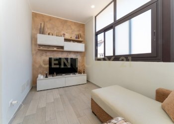 Via Oberdan 13 Motta (29).jpg - Villa Via Oberdan 7, Motta Sant'Anastasia - foto 13