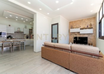 Via Oberdan 13 Motta (30).jpg - Villa Via Oberdan 7, Motta Sant'Anastasia - foto 15