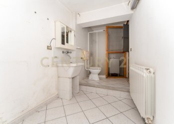 Via Gobetti 18 Adrano (25).jpg - Quadrilocale Via P. Gobetti 8, Adrano - foto 24