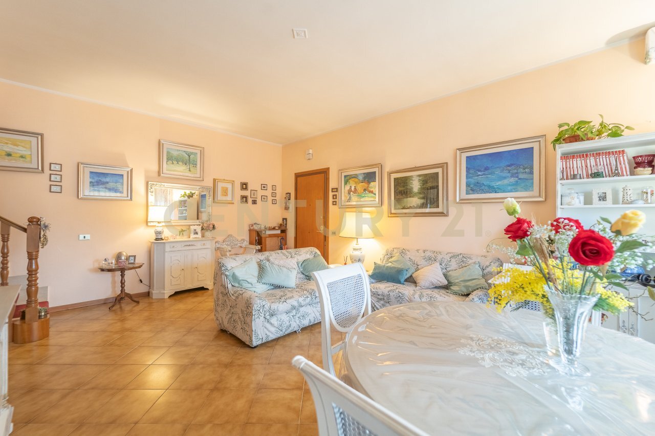 6.jpg - Attico Via di Torre Morena 100, Roma - foto 1