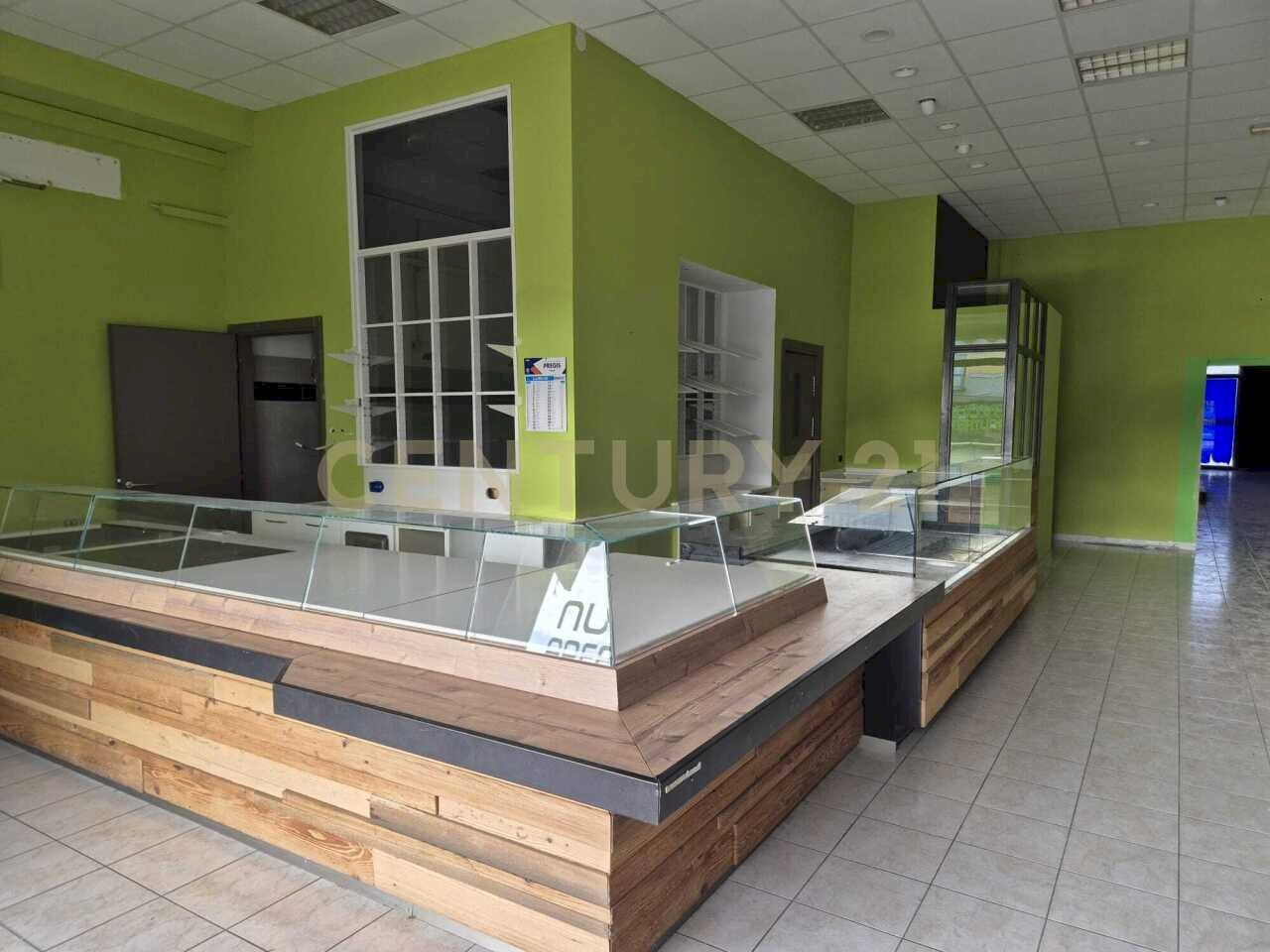 foto 1 sala 1.jpeg - Locale Commerciale Cerro Sughero, Campagnatico - foto 1