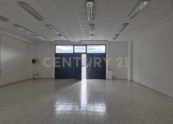 foto negozio campagnatico 4.jpeg - Locale Commerciale Cerro Sughero, Campagnatico - foto 5