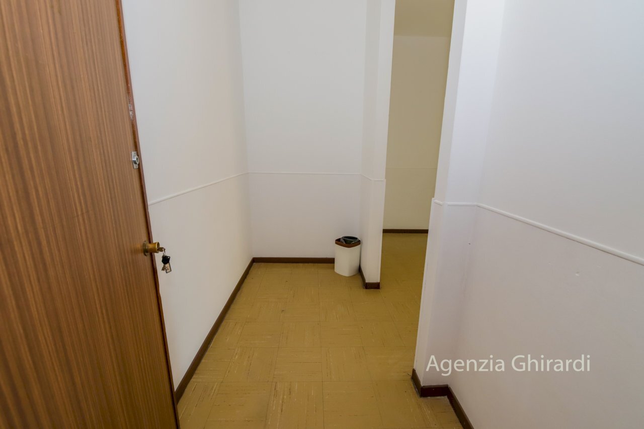 1.0 ingresso.jpg - Apartment VIA ALFREDO D'ANDRADE 34, Genova (neighborhood Sestri Ponente) - photo 2