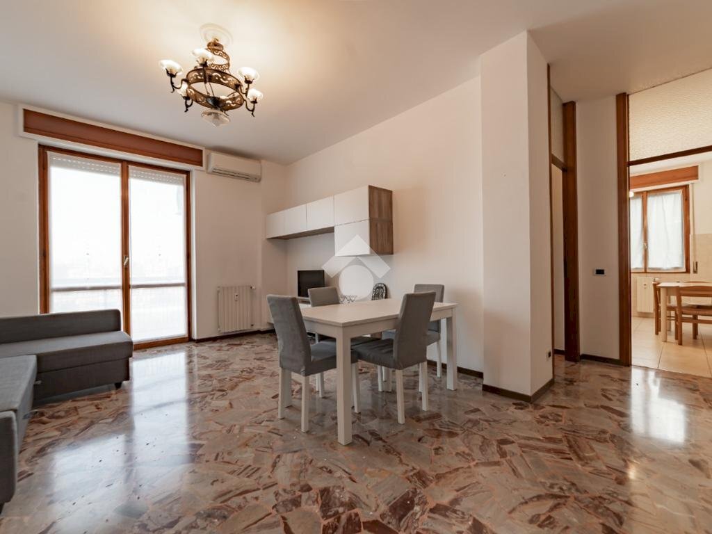 Two-room apartment Via Cesare Battisti, Paderno Dugnano - photo 2