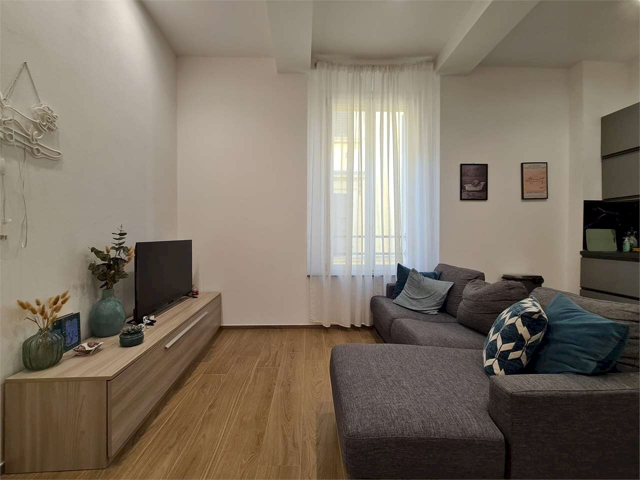Two-room apartment Modena (neighborhood Circoscrizione 1) - photo 2