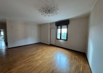 Quadrilocale Modena (zona Circoscrizione 1) - foto 4