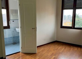 Quadrilocale Modena (zona Circoscrizione 1) - foto 10