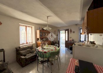 Casa indipendente Via La Serra, Vaglio Serra - foto 8