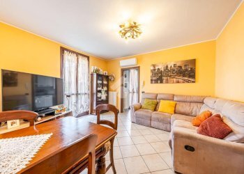 Villa a Schiera Via Roberto Ruffilli, Scandiano - foto 4