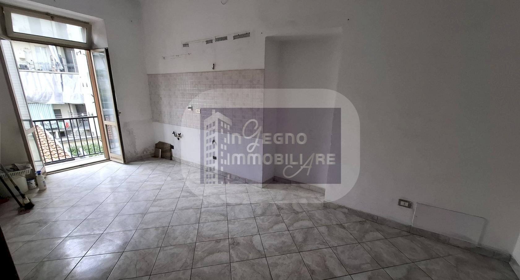 Stabile - Palazzo Piazza Rivoli, Torino (zona Parella) - foto 1