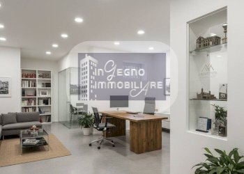 Shop Corso Re Umberto, Torino (neighborhood Centro) - photo 1