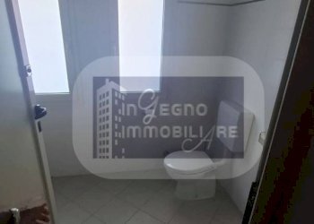 Negozio Piazza Carlo Alberto, Carignano - foto 11