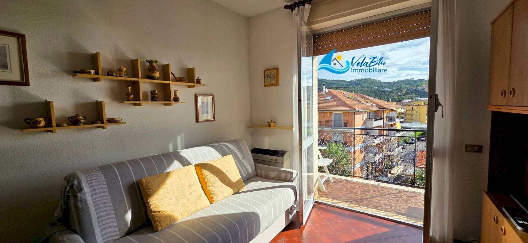 Two-room apartment San Bartolomeo al Mare - photo 2