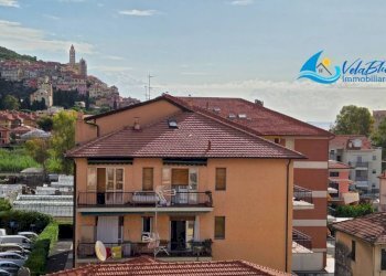 Two-room apartment San Bartolomeo al Mare - photo 1