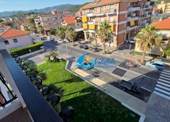 Two-room apartment San Bartolomeo al Mare - photo 48