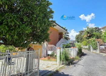 Villa Diano Marina - foto 1