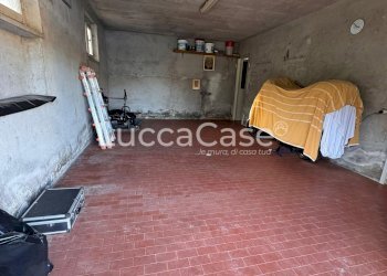 Semi-detached house Lucca - photo 2