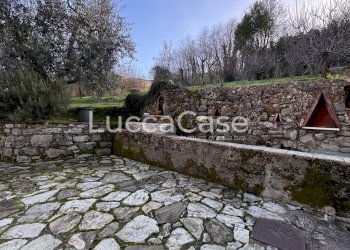 Semi-detached house Lucca - photo 3