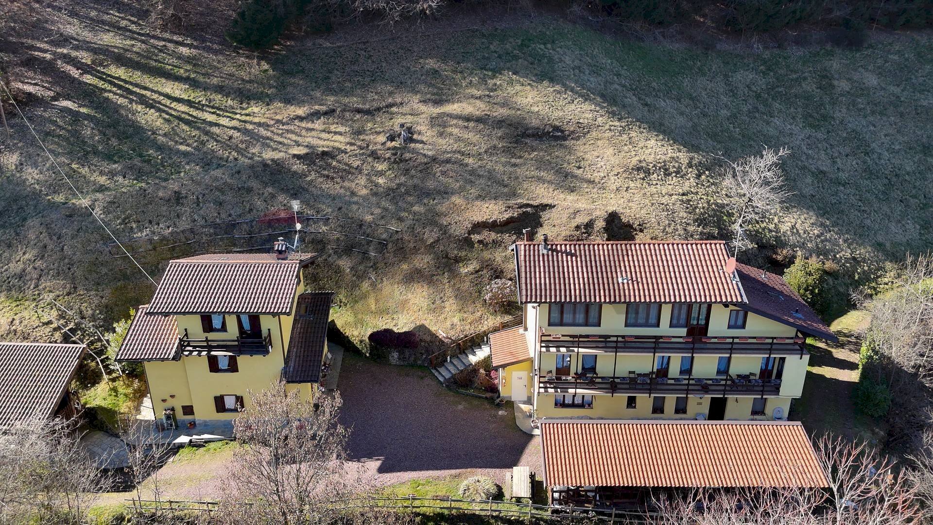 Farm Frazione Gila, 25B 
 Portula, Portula - photo 1