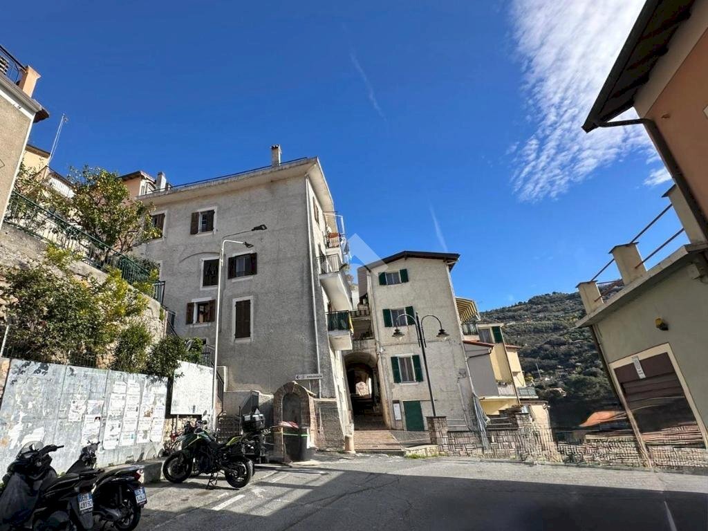 Apartment Via Poeta Biamonti, San Biagio della Cima - photo 2