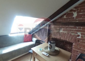 Attic Corso Regina Margherita, 116 
 Aurora, Torino (neighborhood Aurora) - photo 2