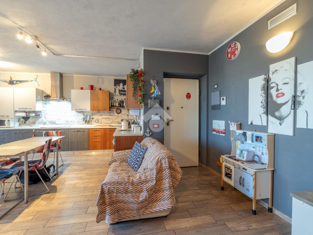 Trilocale Via rita levi montalcini, Riva presso Chieri - foto 3