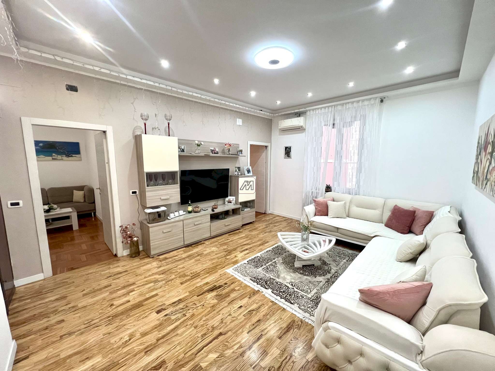 Four-room apartment Genova (neighborhood Sampierdarena) - photo 1