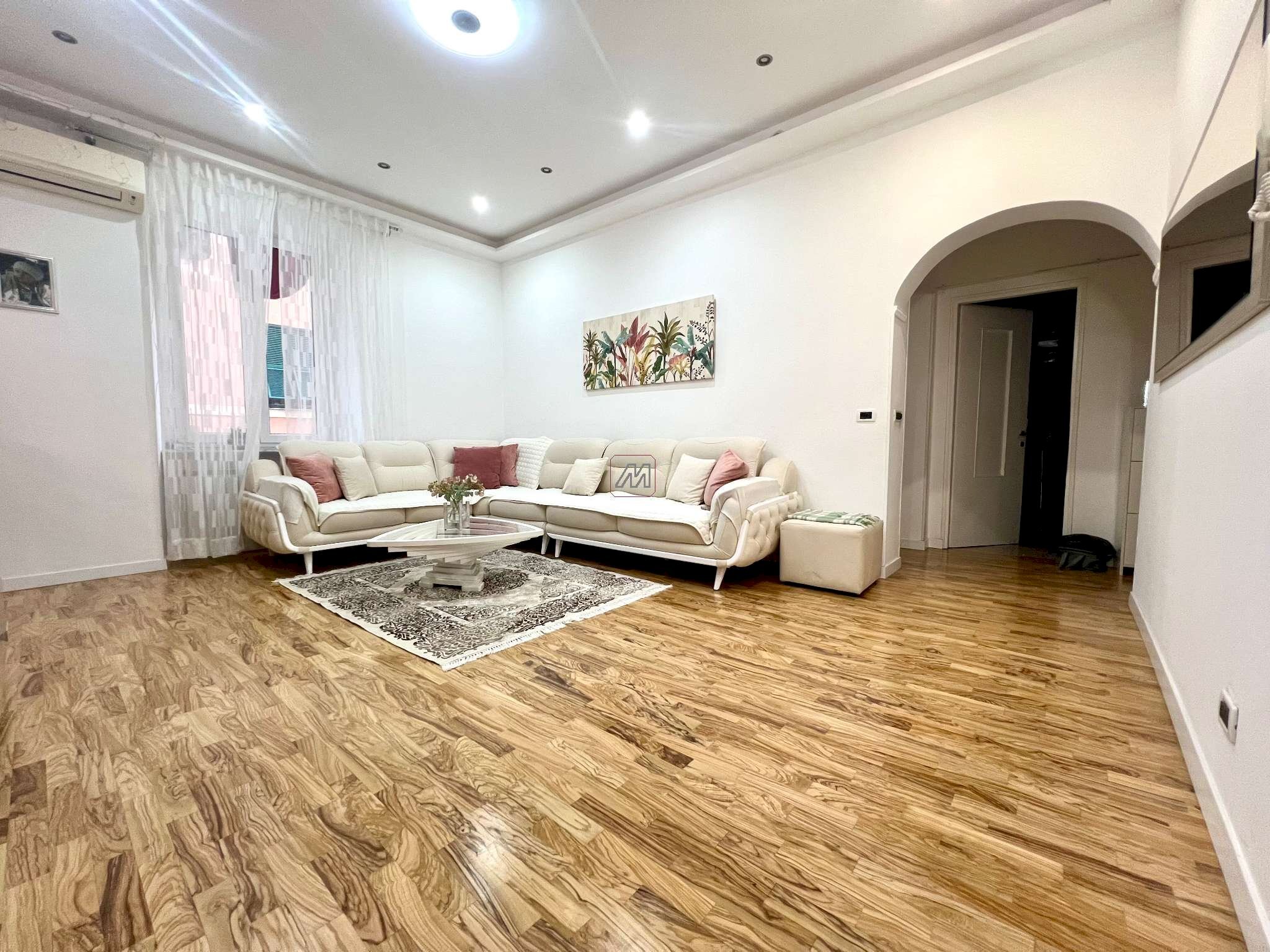 Four-room apartment Genova (neighborhood Sampierdarena) - photo 2