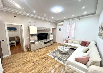 Four-room apartment Genova (neighborhood Sampierdarena) - photo 1