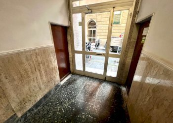 Four-room apartment Genova (neighborhood Sampierdarena) - photo 15