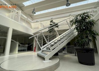 Foto 2 - Locale Commerciale Via dell'Industria
 
3, Ronchi dei Legionari - foto 2