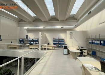 Foto 4 - Locale Commerciale Via dell'Industria
 
3, Ronchi dei Legionari - foto 4