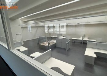 Foto 9 - Locale Commerciale Via dell'Industria
 
3, Ronchi dei Legionari - foto 9