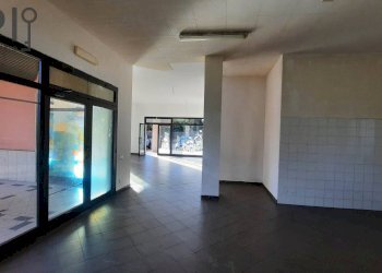 Foto 1 - Commercial Premises via garibaldi, Carcare - photo 1