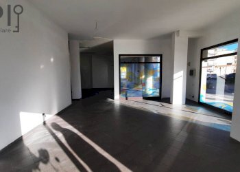 Foto 6 - Commercial Premises via garibaldi, Carcare - photo 6