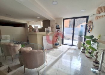 Foto 2 - Commercial Premises Via Giovan Battista Bosco Lucarelli, Benevento - photo 2