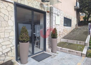 Foto 6 - Commercial Premises Via Giovan Battista Bosco Lucarelli, Benevento - photo 6